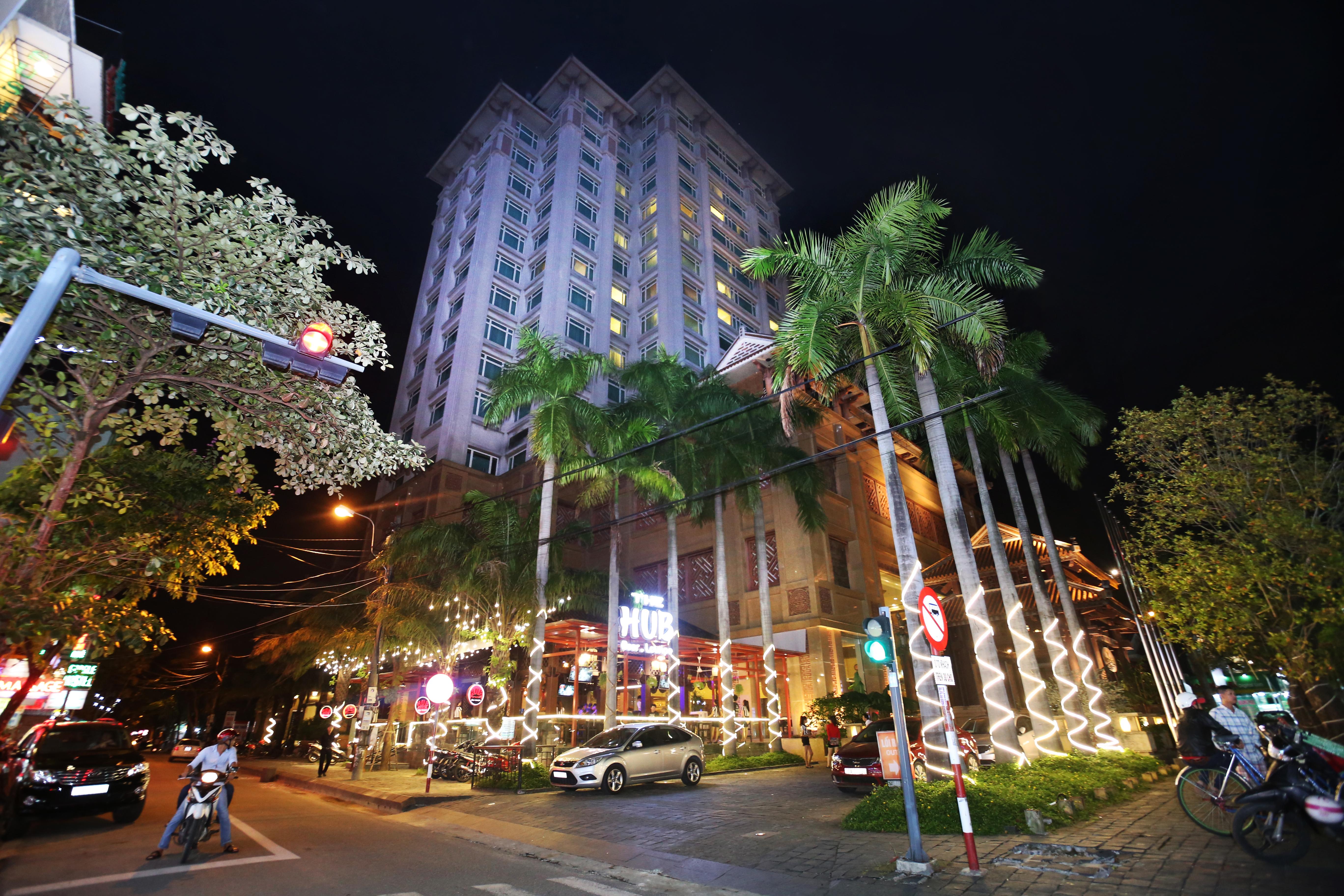 Ttc Imperial Hotel Hue Exteriör bild