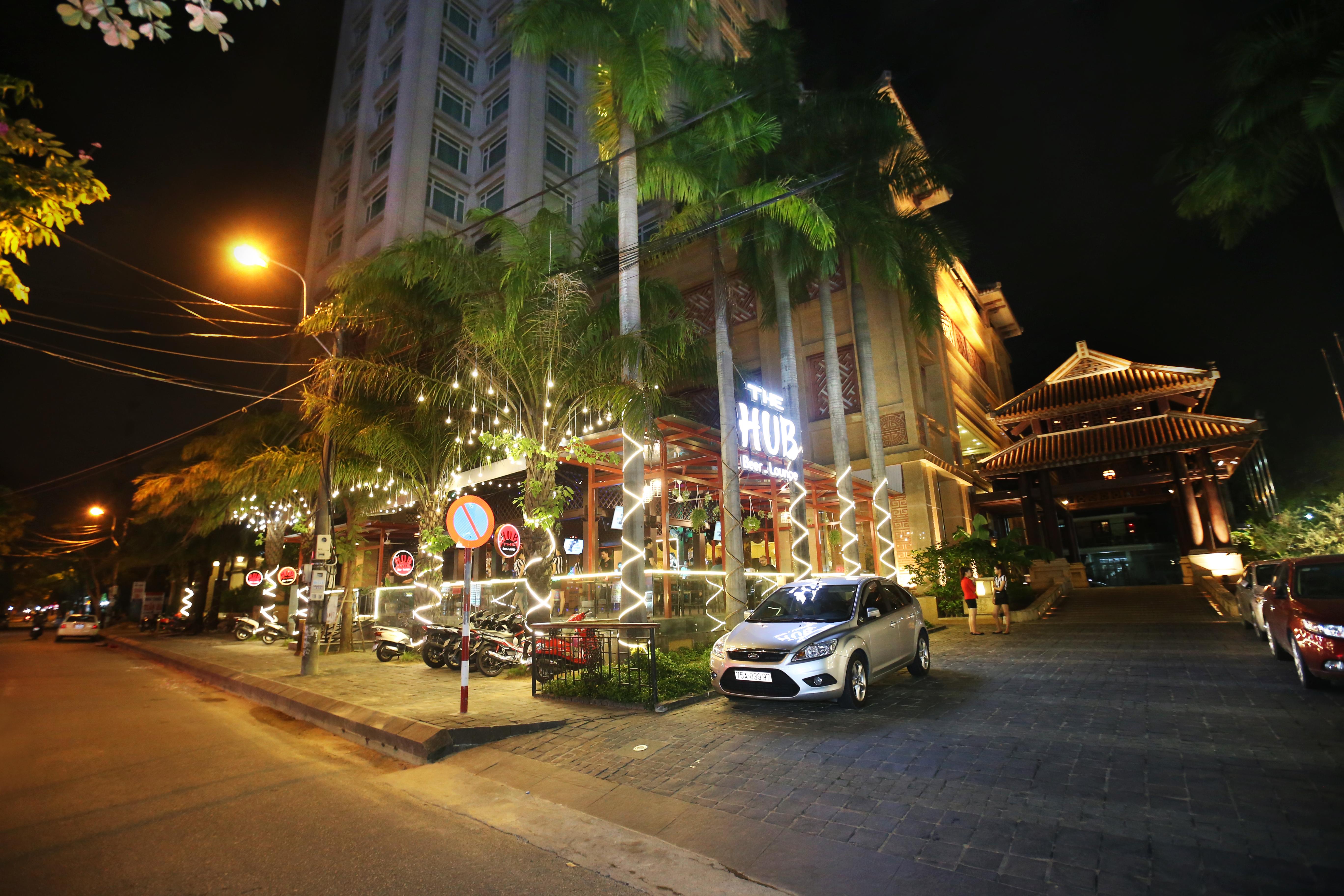 Ttc Imperial Hotel Hue Exteriör bild