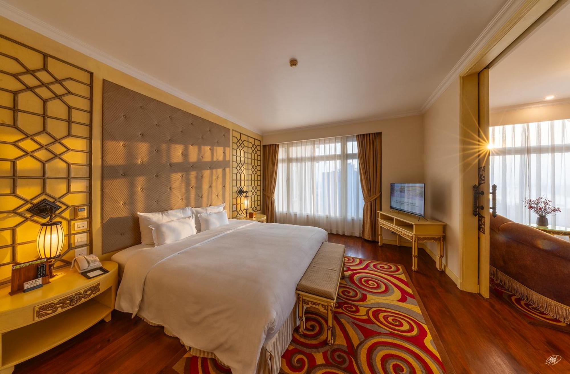 Ttc Imperial Hotel Hue Exteriör bild