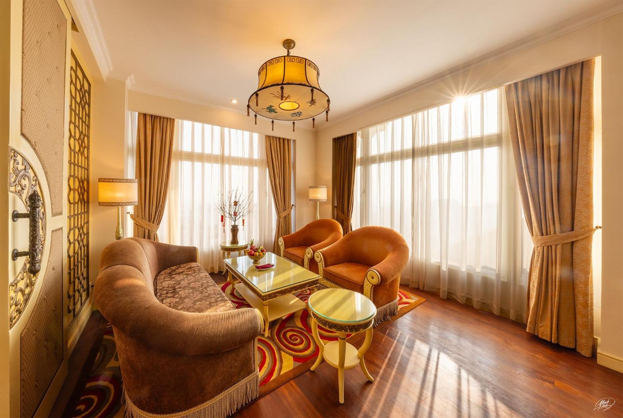 Ttc Imperial Hotel Hue Exteriör bild