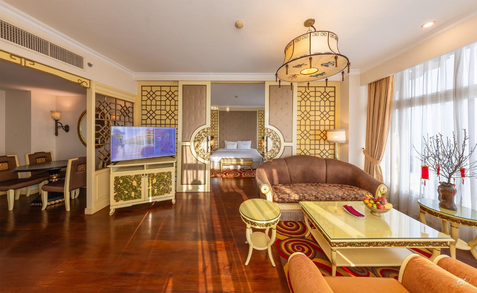 Ttc Imperial Hotel Hue Exteriör bild